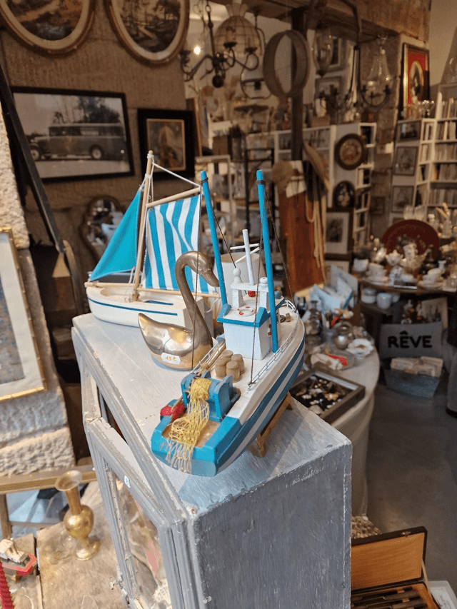 Bateau bois chalutier