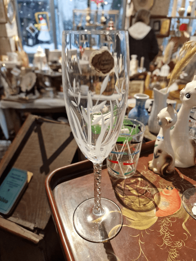 Flûte à champagne motif cristal d'Arques 